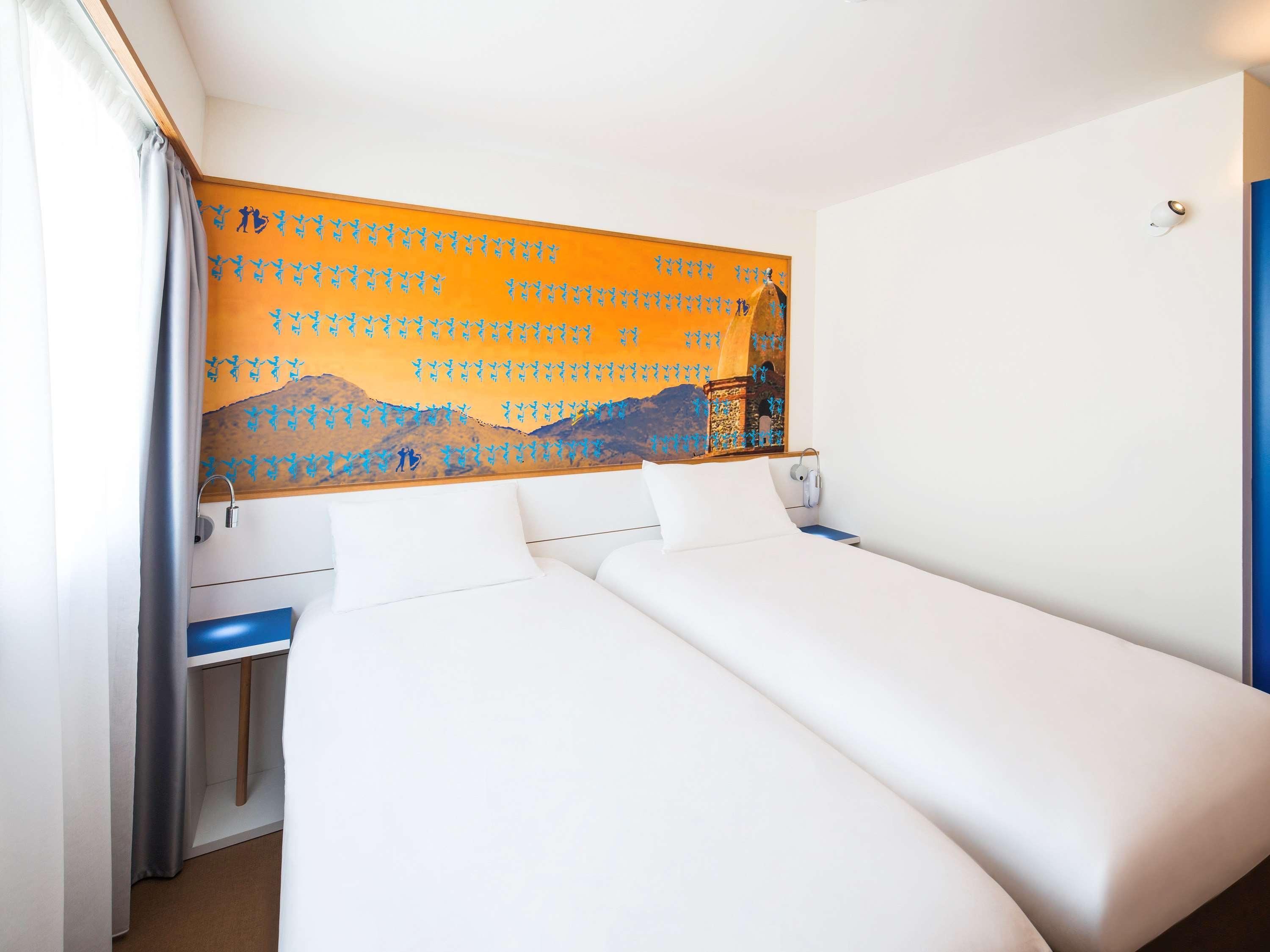 Hotel Ibis Styles Collioure Port Vendres Esterno foto