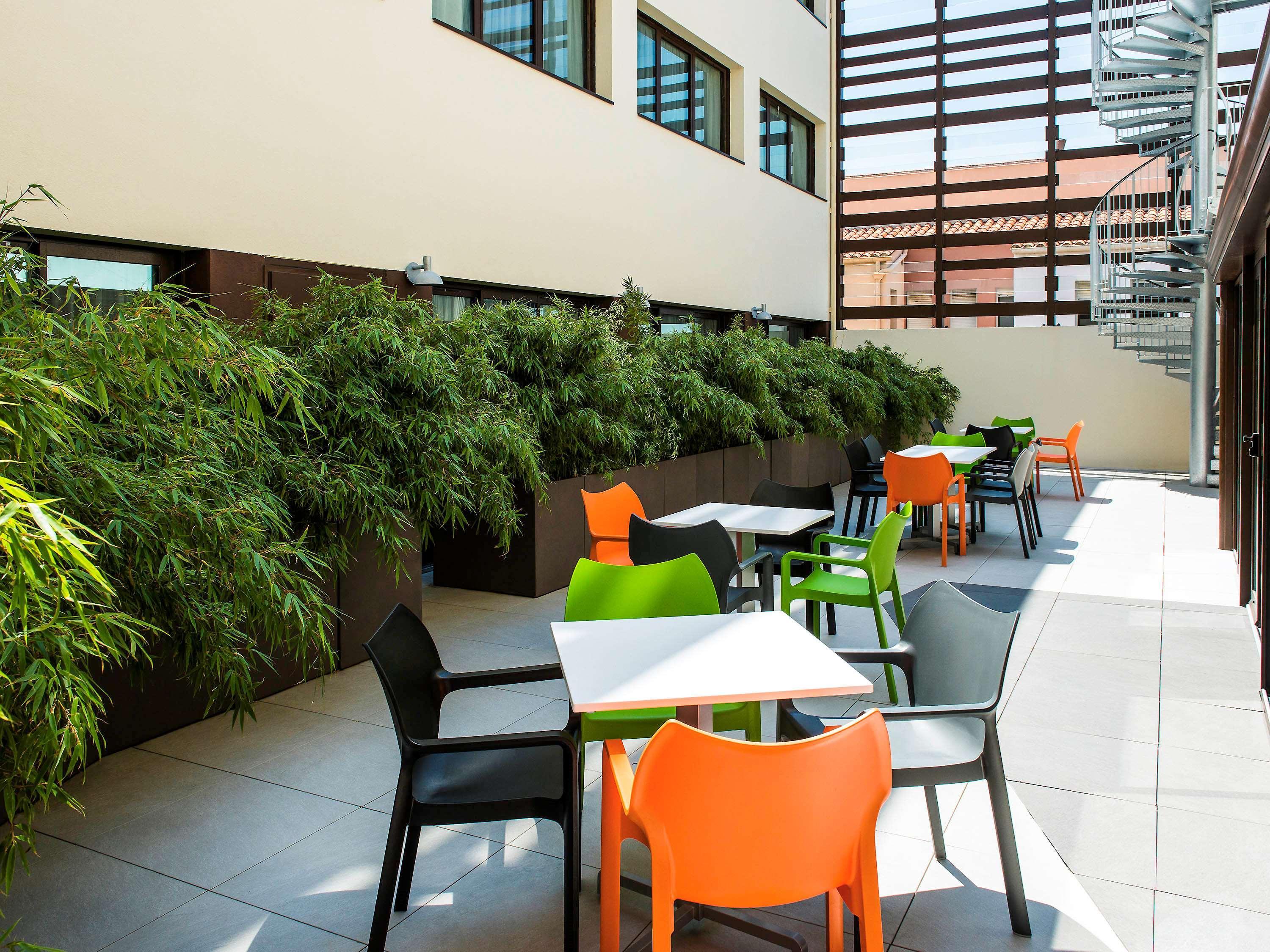 Hotel Ibis Styles Collioure Port Vendres Esterno foto
