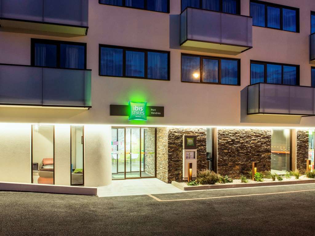 Hotel Ibis Styles Collioure Port Vendres Esterno foto